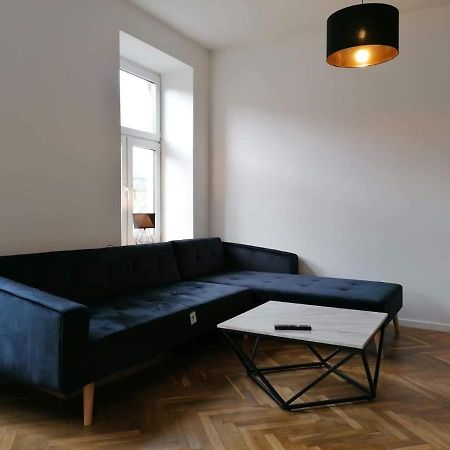 Awangardowy Apartament W Centrum Loft Λοτζ Εξωτερικό φωτογραφία